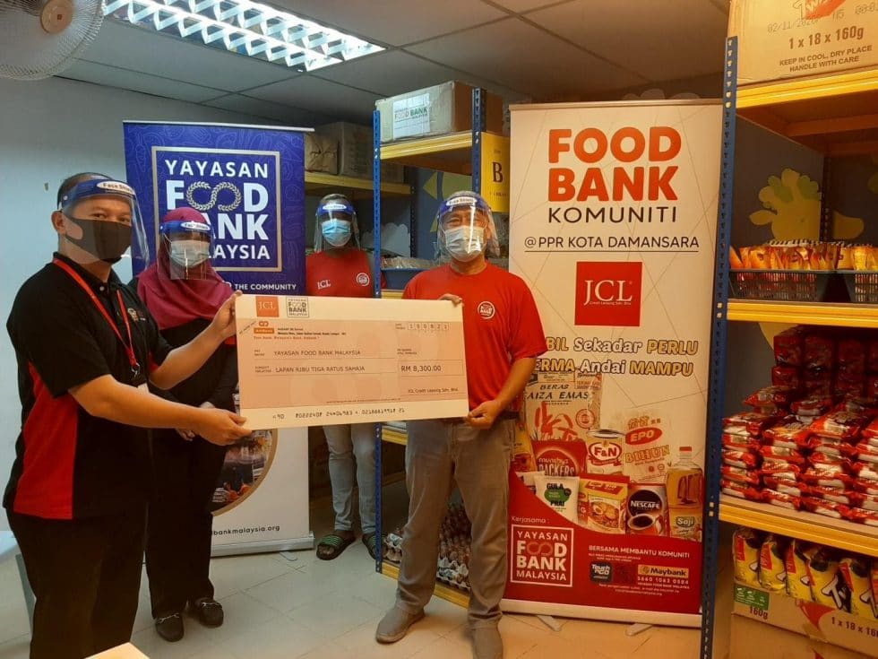 Read more about the article Yayasan Food Bank Malaysia & Jcl Credit Leasing Help 4000 Families In Ppr Kota Damansara Through ‘Food Bank Komuniti’ Initiative